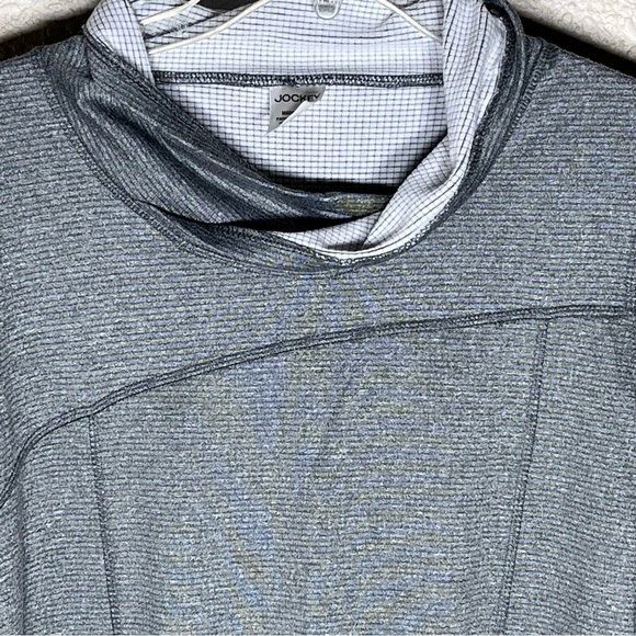 🔥🔥Jockey long sleeve pullover kangaroo pocket top women’s size M - Picture 3 of 6